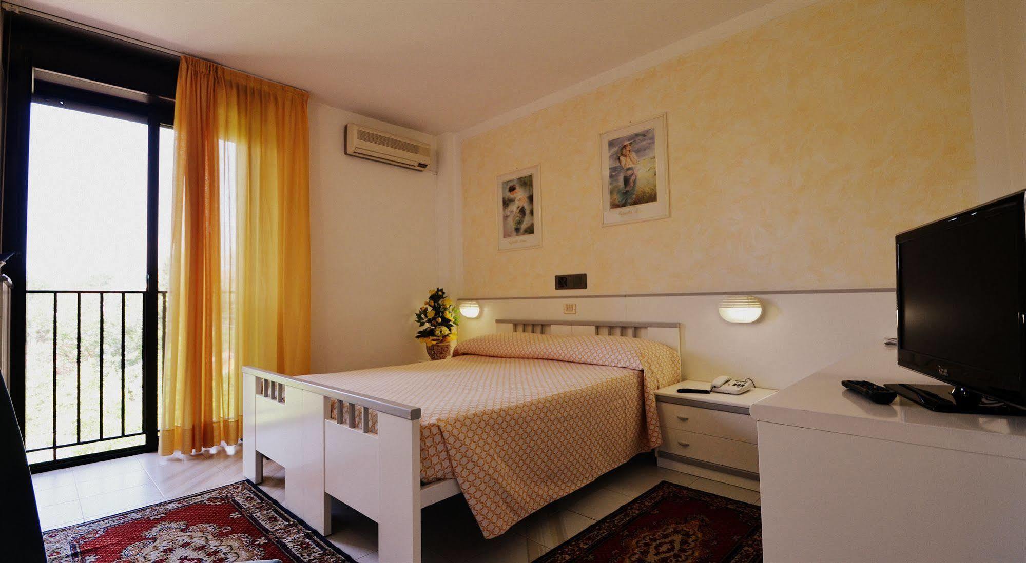 ريفالتا دي تورينو Rio Hotel المظهر الخارجي الصورة